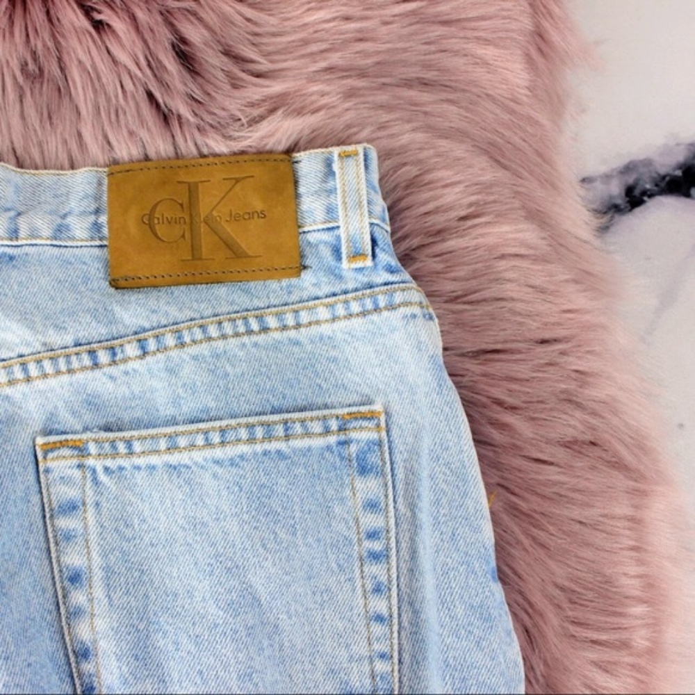 Calvin Klein VIntage High Waist Acid Wash Jeans 30